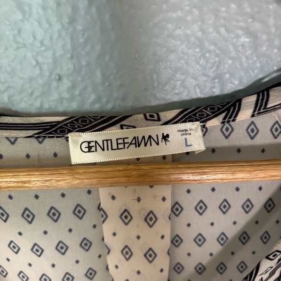 NWT Gentle Fawn Solitude Cream and Black Relaxed Buttoned Blouse Boho‎ - Picture 3 of 10